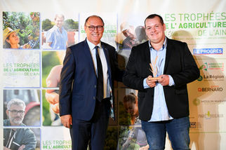 Trophée Agrilocal 1.jpg