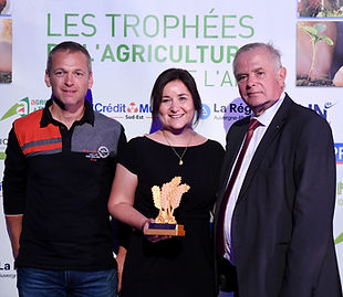 TROPHEE 8.jpg
