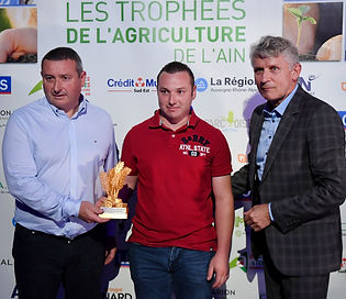 TROPHEE 3.jpg